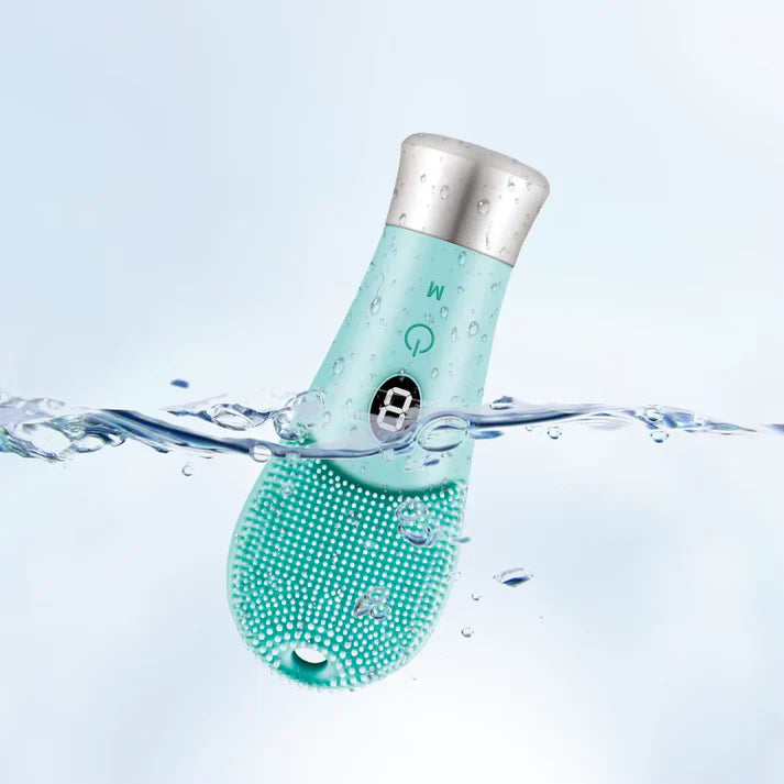 SootheClean – Heated Silicone Face Brush